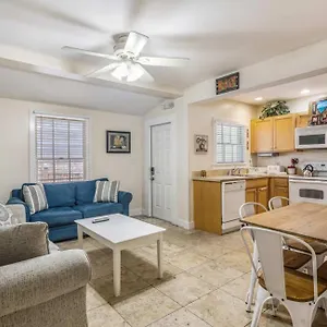 Sea Breeze -great Location! Key West